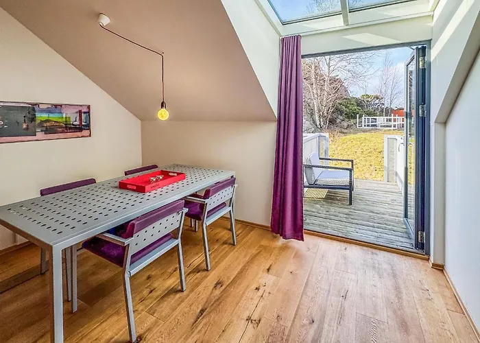 3 Bedroom Awesome In Lägenhet Søgne