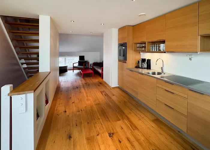 3 Bedroom Awesome In Lägenhet