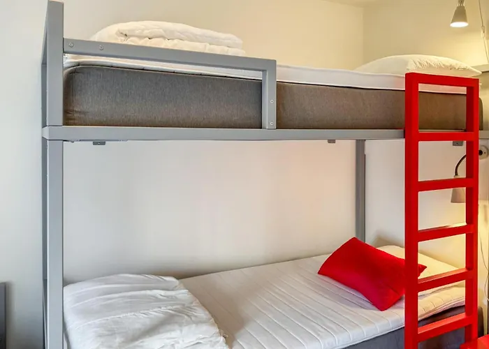 3 Bedroom Awesome In * Søgne