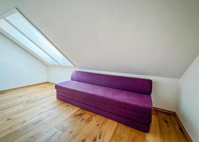 3 Bedroom Awesome In *