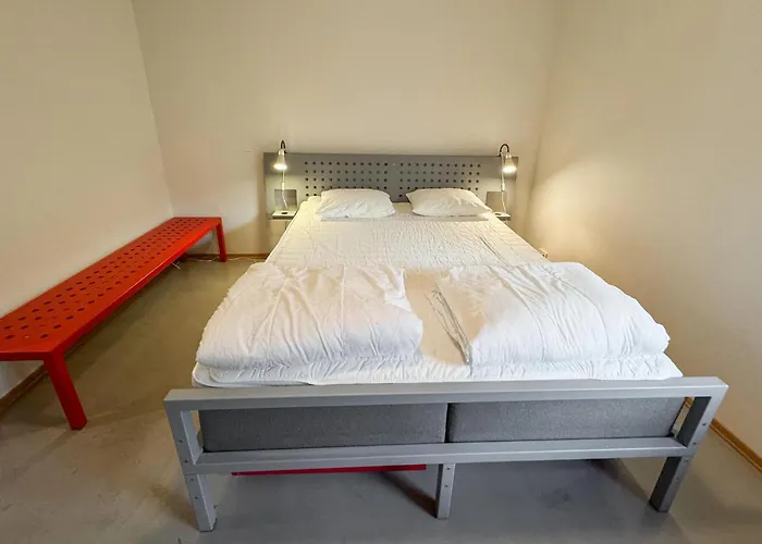 3 Bedroom Awesome In Lägenhet